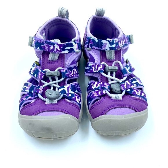 Girls Keen Waterproof Active Outdoor Sandals Shoes Camouflage Camo Purple 11 EUC - Picture 2 of 5